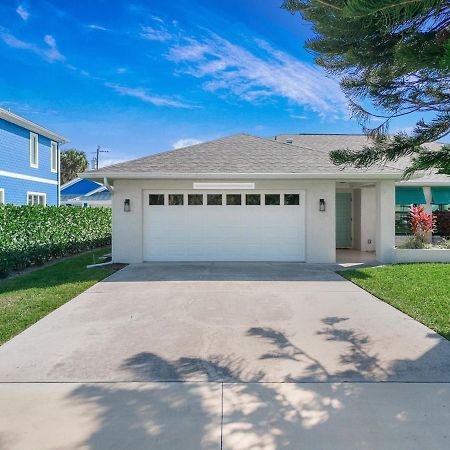 Spacious Pool Home Near Beach With Backyard Oasis Naples Exterior photo