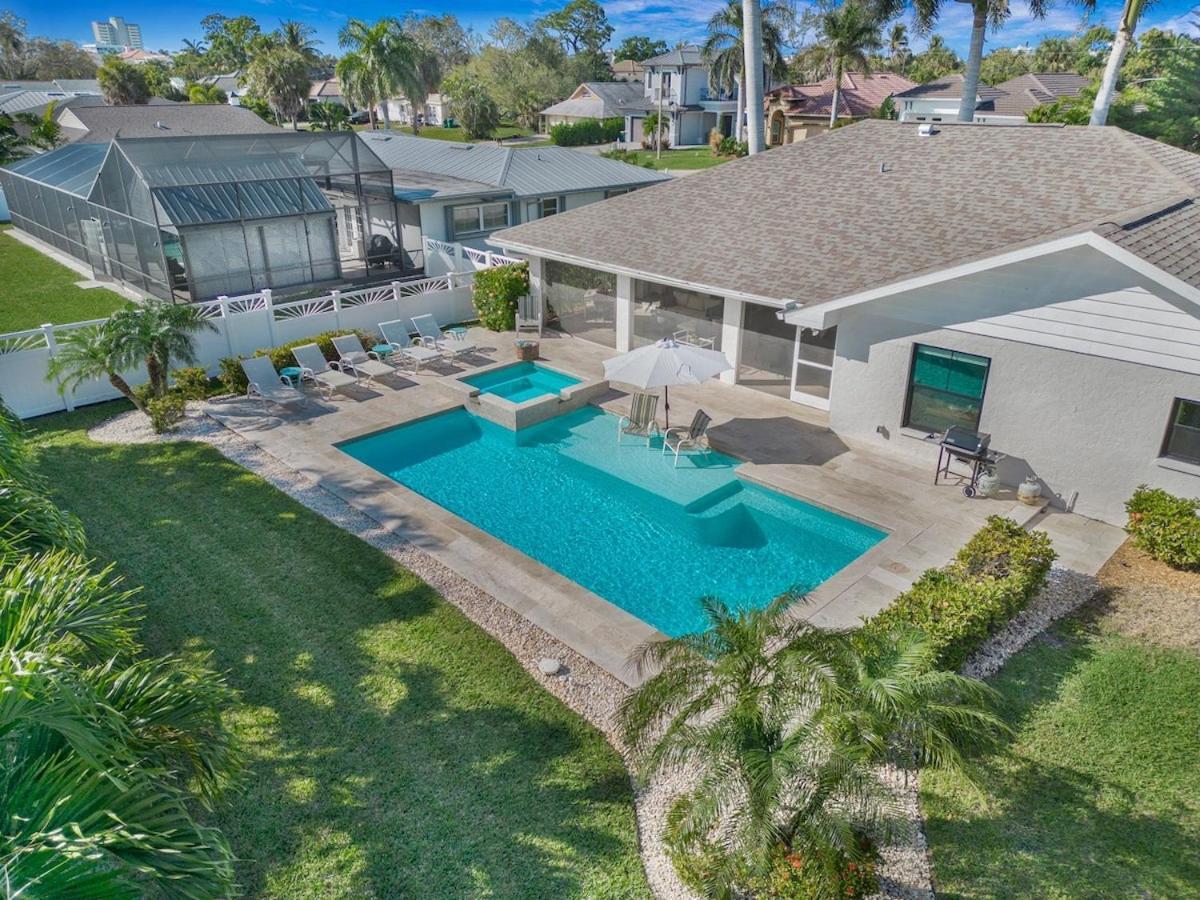 Spacious Pool Home Near Beach With Backyard Oasis Naples Exterior photo